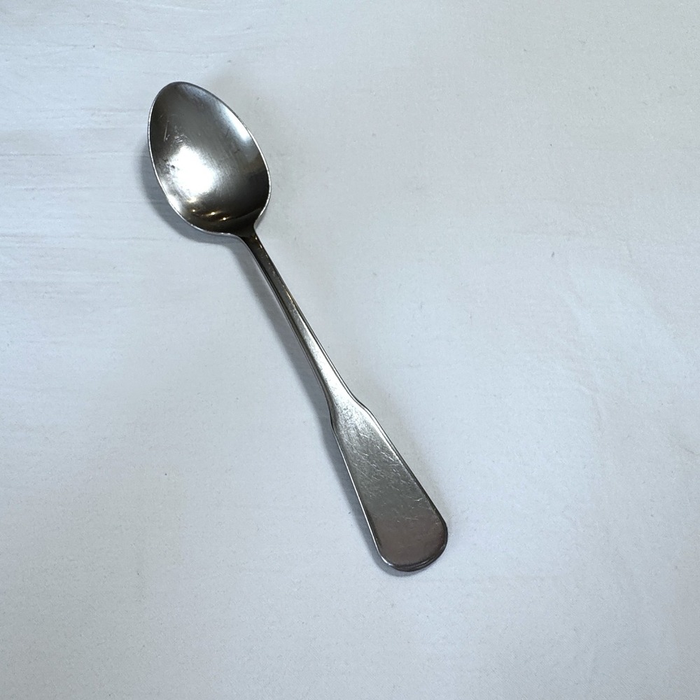 Oneida Deluxe Stainless INDEPENDENCE 1 Teaspoon 6"